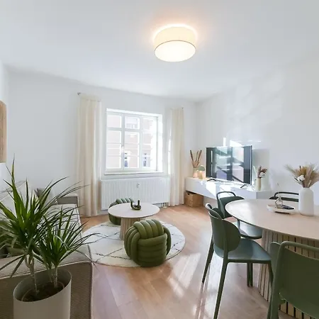 Apartment Altstadtnahe Wohlfuehloase Fuer 6 Personen *